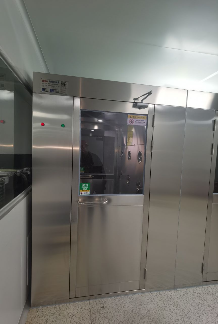 新飛達（山東）食品有限公司風淋室安裝